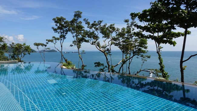 piscine à balles intérieur